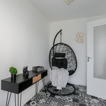 Le Vexin Apartment Жизор Екстериор снимка