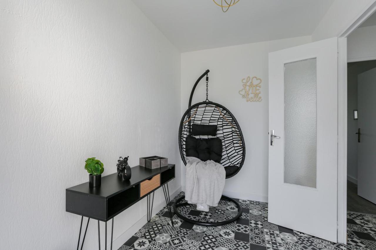 Le Vexin Apartment Жизор Екстериор снимка